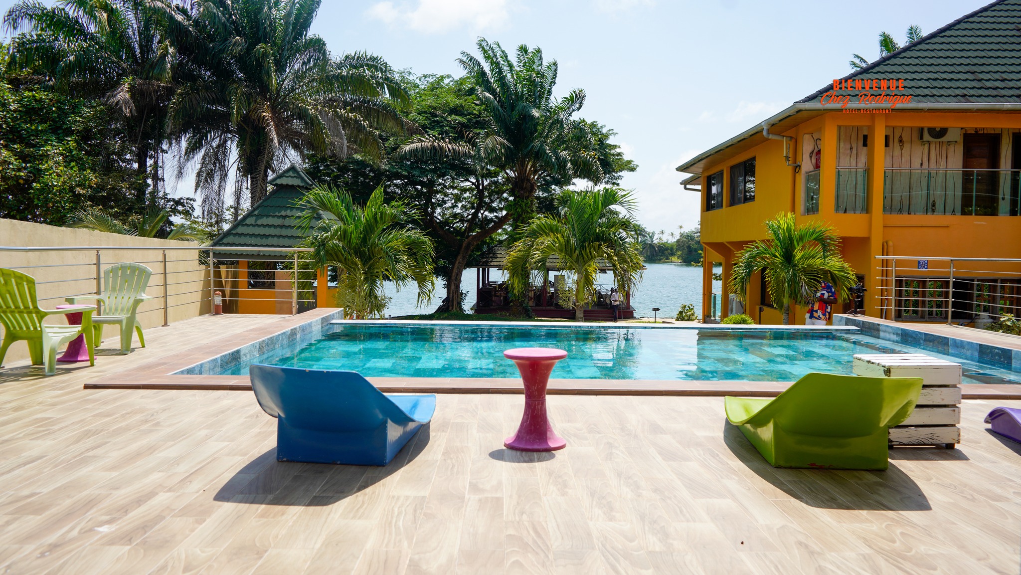 Chez Rodrigue(Rosa Beach), Abidjan, Bietry village, baie des milliardaires