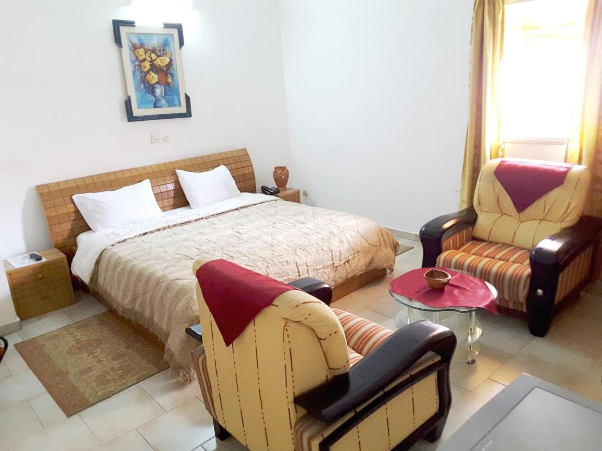 Résidences Touristhotel, Côte d'Ivoire, Abidjan, Cocody 8e tranche