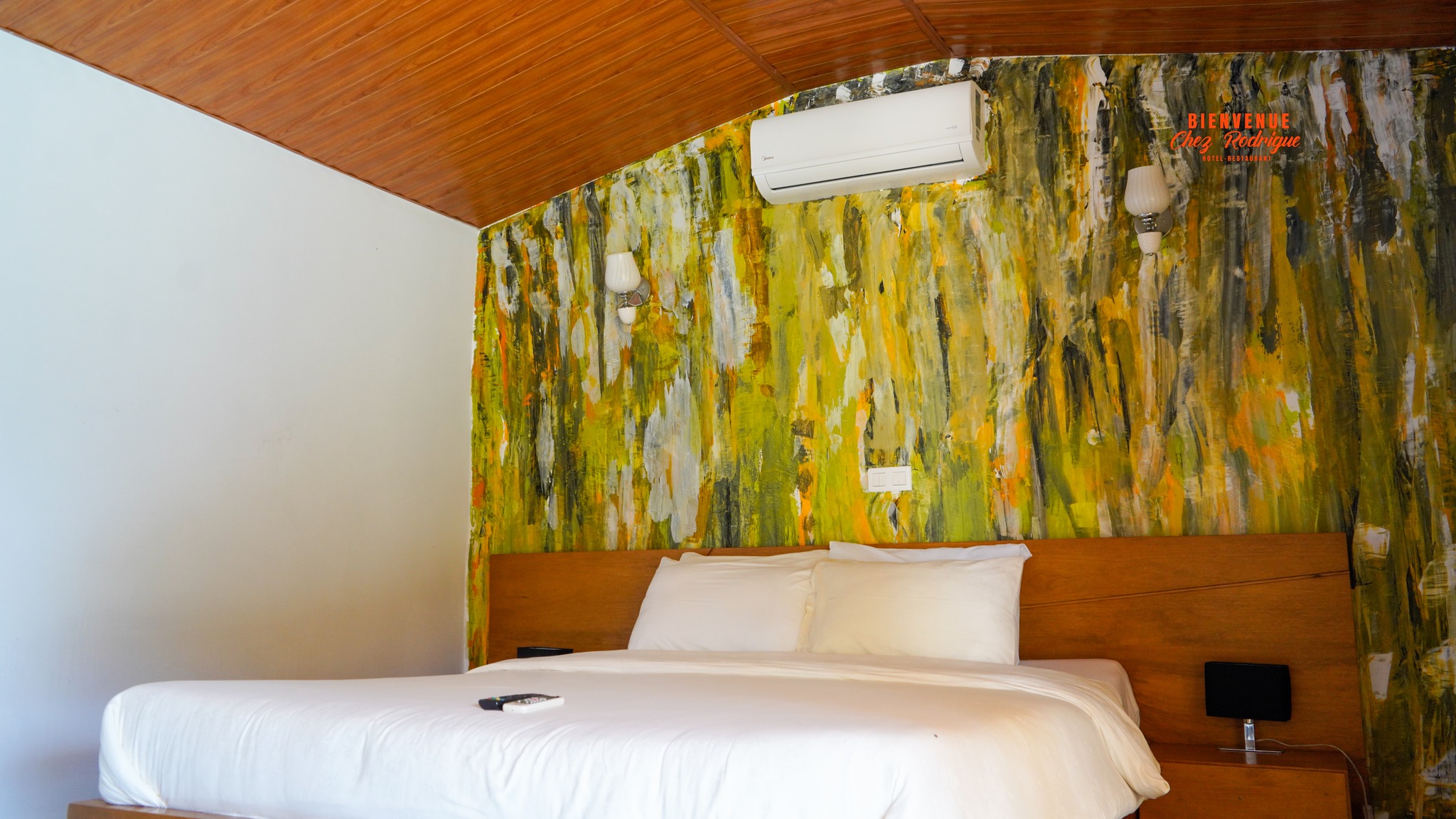 Image de Chez Rodrigue(Rosa Beach), Abidjan, Bietry village, baie des milliardaires