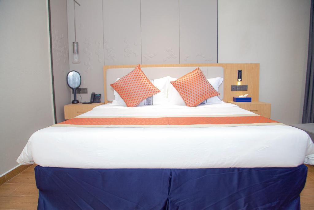 Image de Hôtel FAMILLE MONDIALE, Côte d'Ivoire, Abidjan, Angré 7eme Tranche