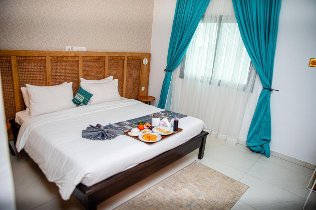 Image de Hotel Yatchenin Abidjan, Côte d'Ivoire, Cocody, 2plateaux Vallon