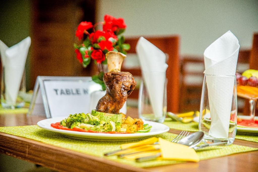 Image de Hotel Yatchenin Yamoussoukro, Côte d'Ivoire, Millionnaire